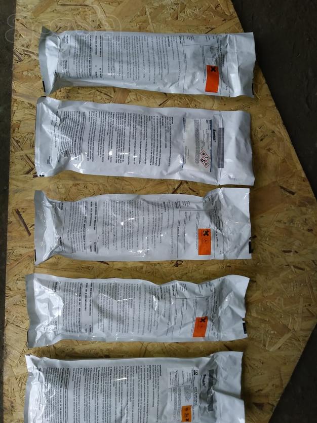 Продам неликвиды краски, грунта, лака.